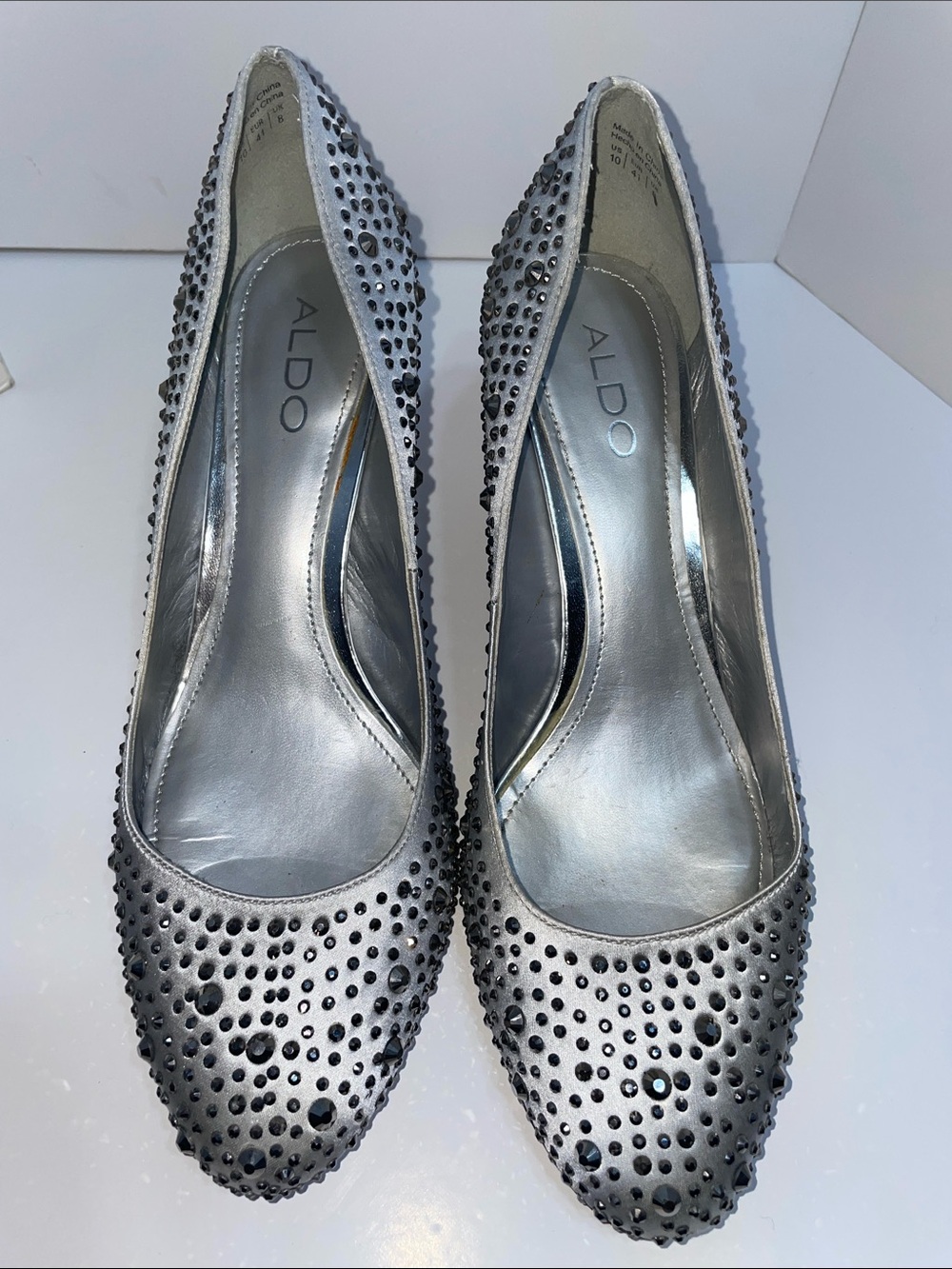 🖤Aldo Rhinestone Pumps size 10